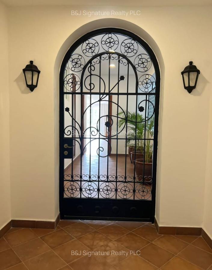 3 Bed Apartment with En Suite in Westlands Area - 7