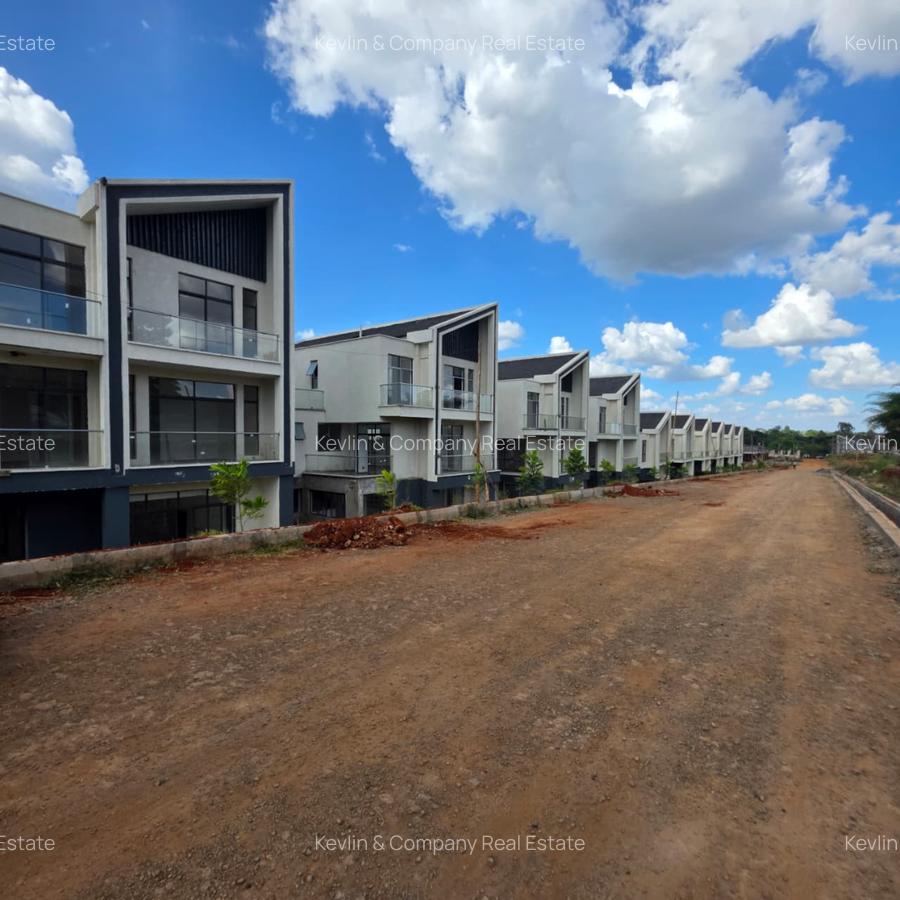 4 Bed Townhouse with En Suite in Kiambu Road - 16