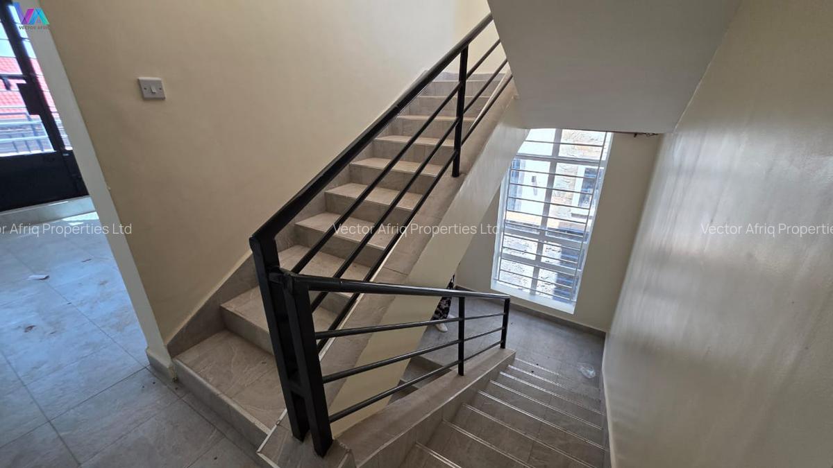 4 Bed Townhouse with En Suite in Ruiru - 11