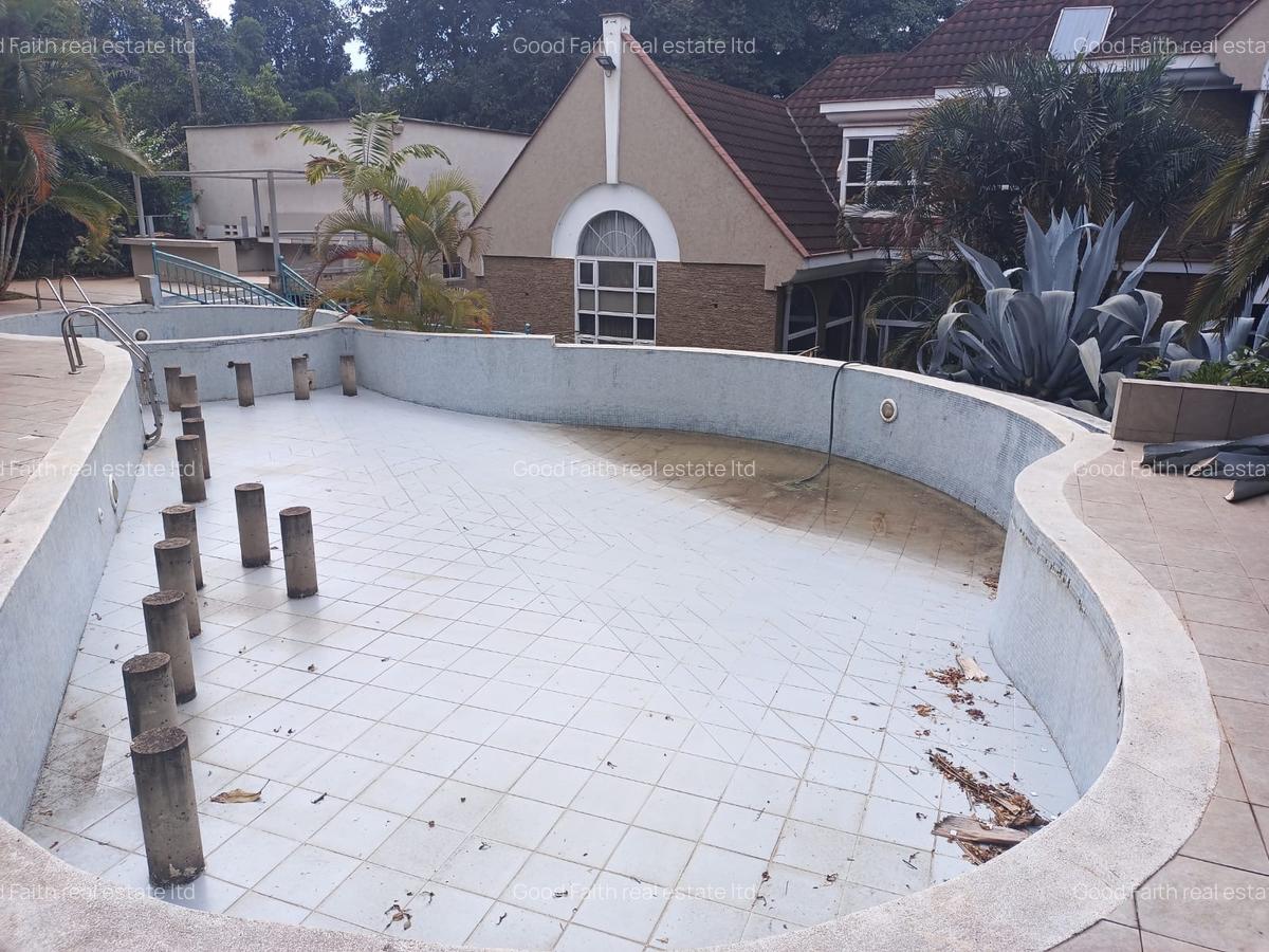 6 Bed House with En Suite in Muthaiga - 7