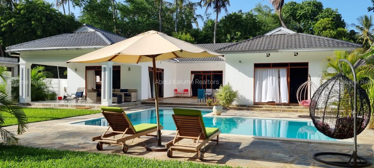 3 Bed Villa with En Suite at Mtwapa - 6