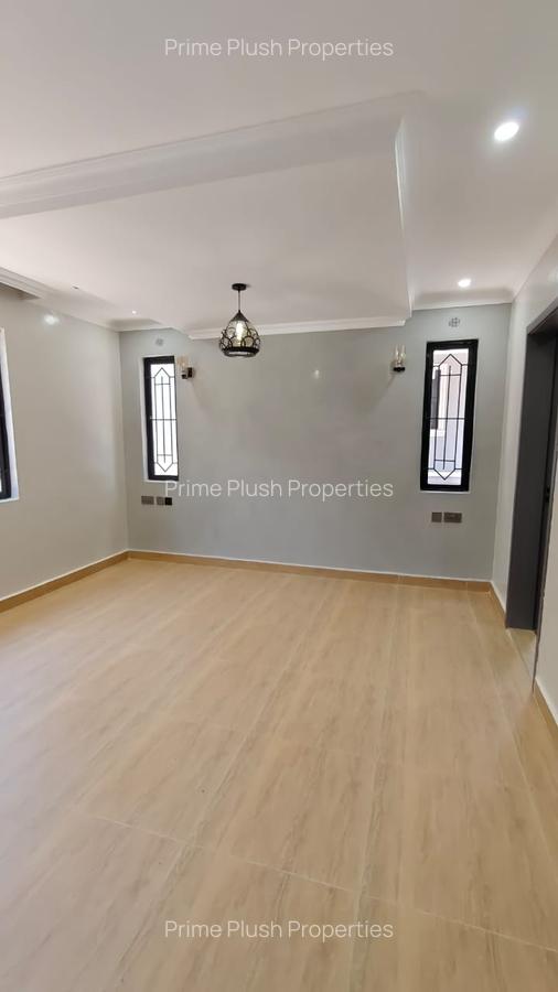 2 Bed House with En Suite in Karen - 12