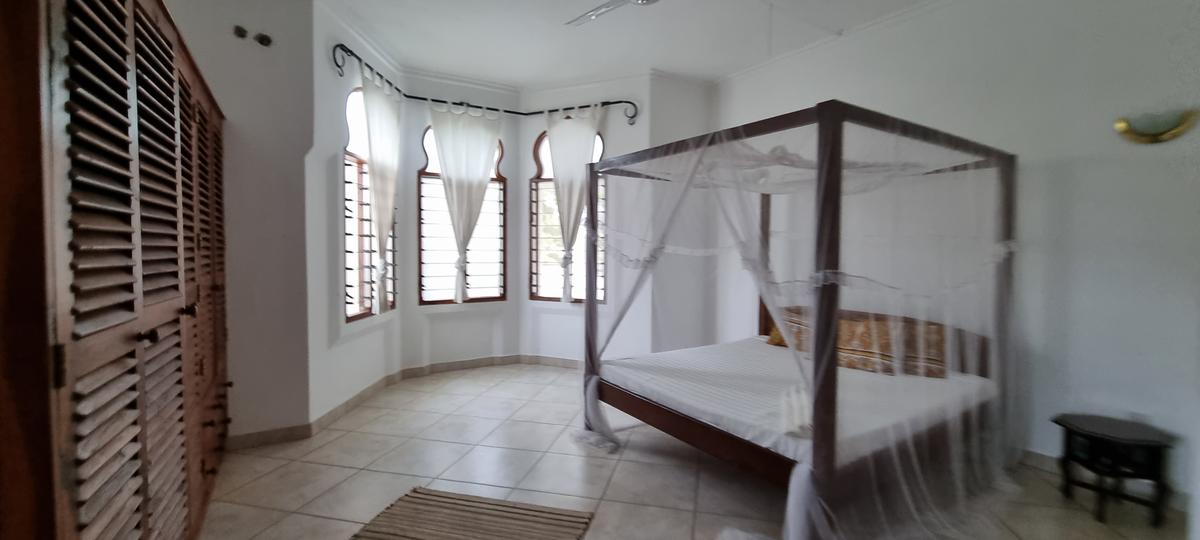 Serviced 3 Bed Apartment with En Suite at La-Marina Mtwapa - 18