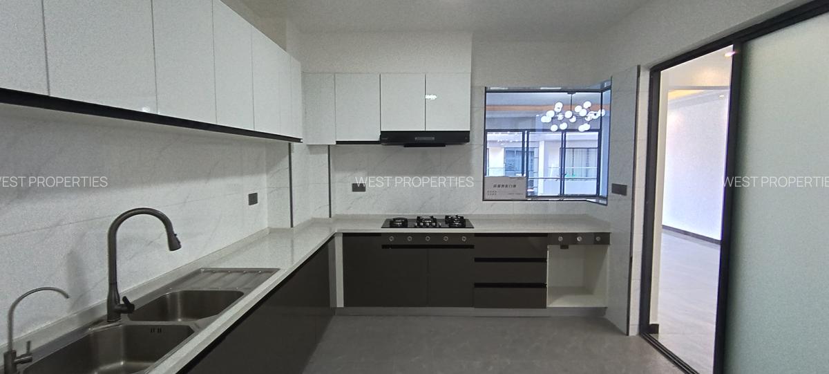 3 Bed Apartment with En Suite in Kileleshwa - 4