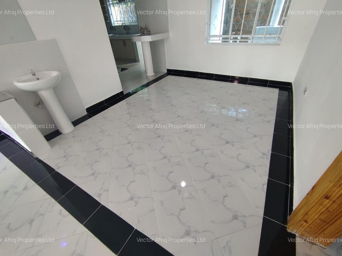 4 Bed House with En Suite in Ngong - 14