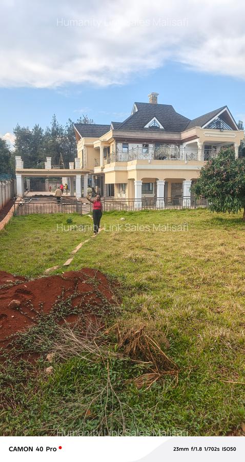 5 Bed Villa with En Suite at Safari Park Avenue - 11