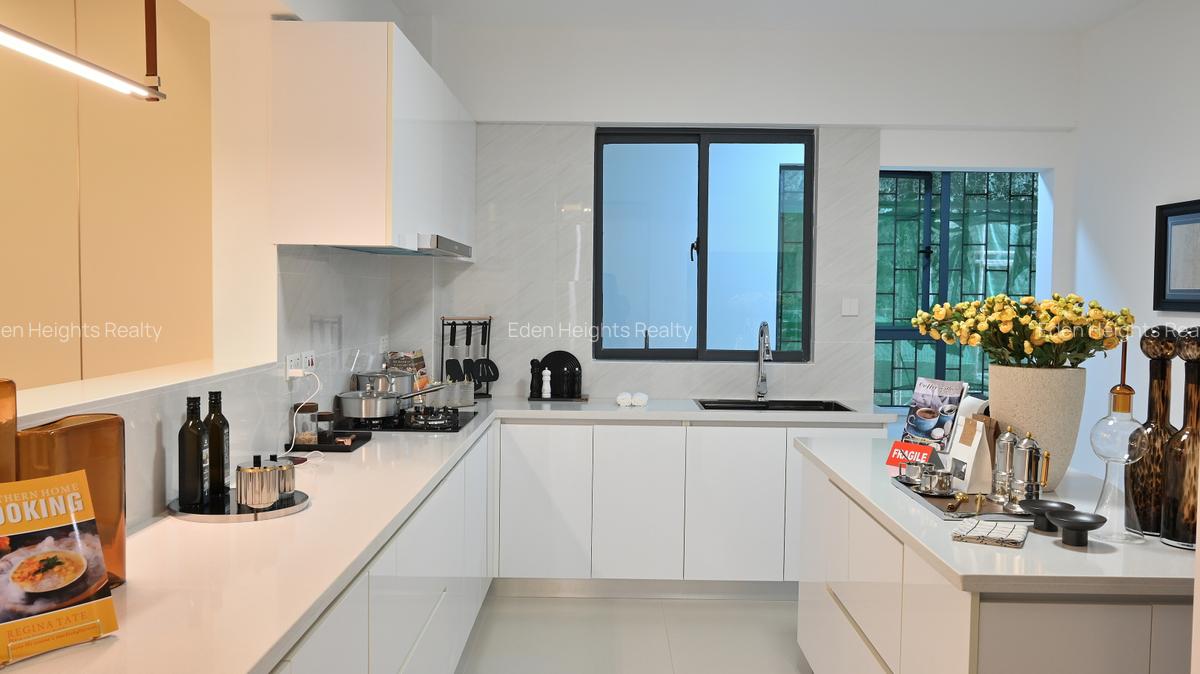 5 Bed Apartment with En Suite in Kilimani - 2