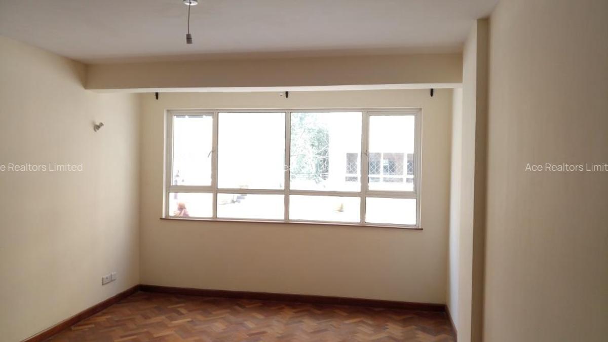 3 Bed Apartment with En Suite at City Park Parklands Nairobi - 12