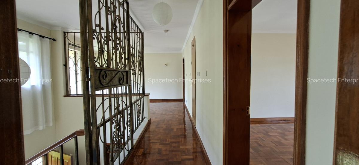 4 Bed Townhouse with En Suite in Runda - 16