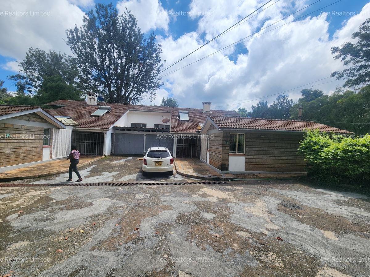 4 Bed Townhouse with En Suite at Laikipia Road - 16