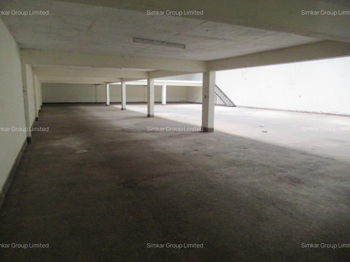 Warehouse with Service Charge Included at Off Airport North Rd - 15