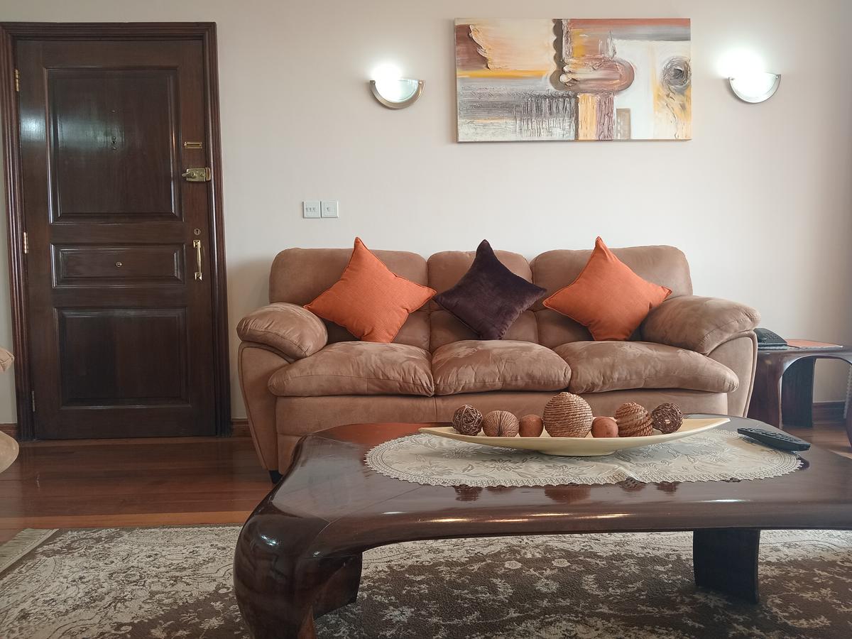 Serviced 3 Bed Apartment with En Suite in Kilimani - 3