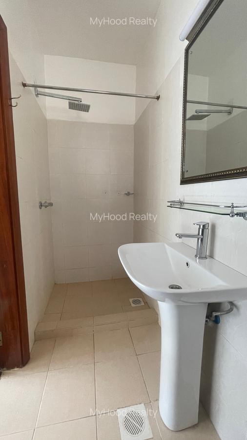 5 Bed House with En Suite at Kirawa Road - 9