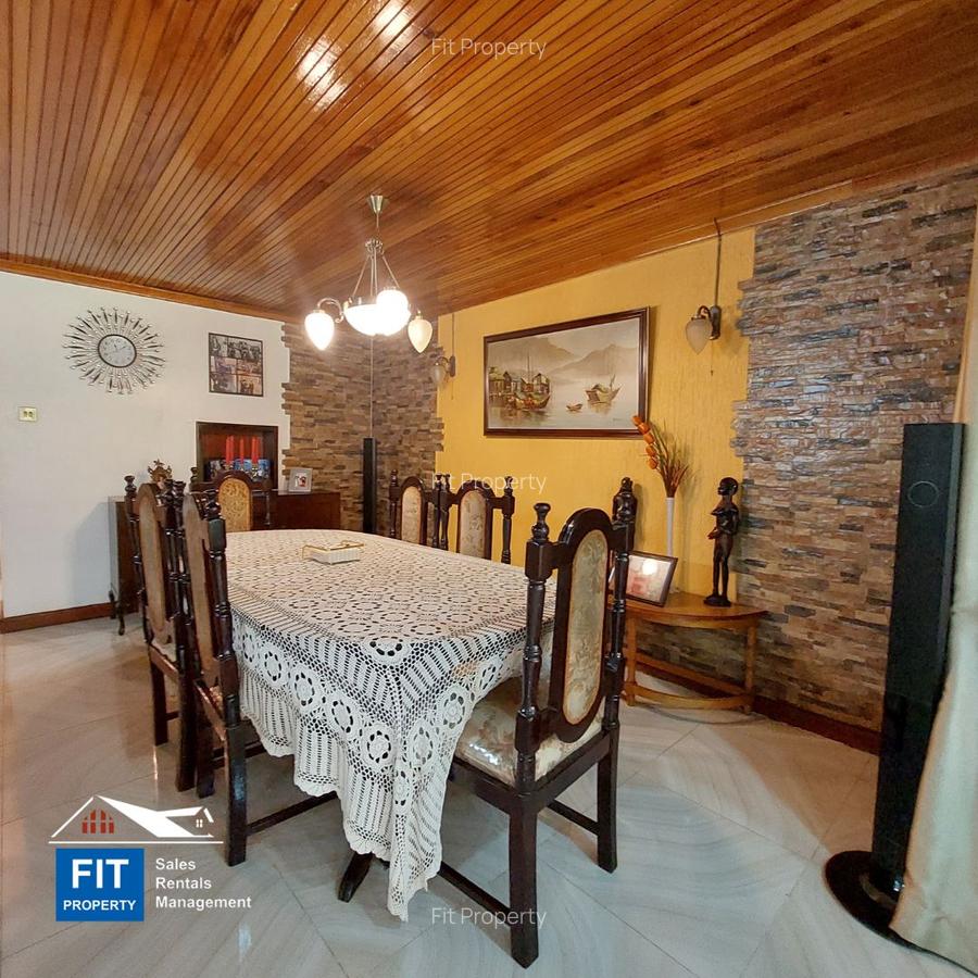 3 Bed House with Garden in Parklands - 2