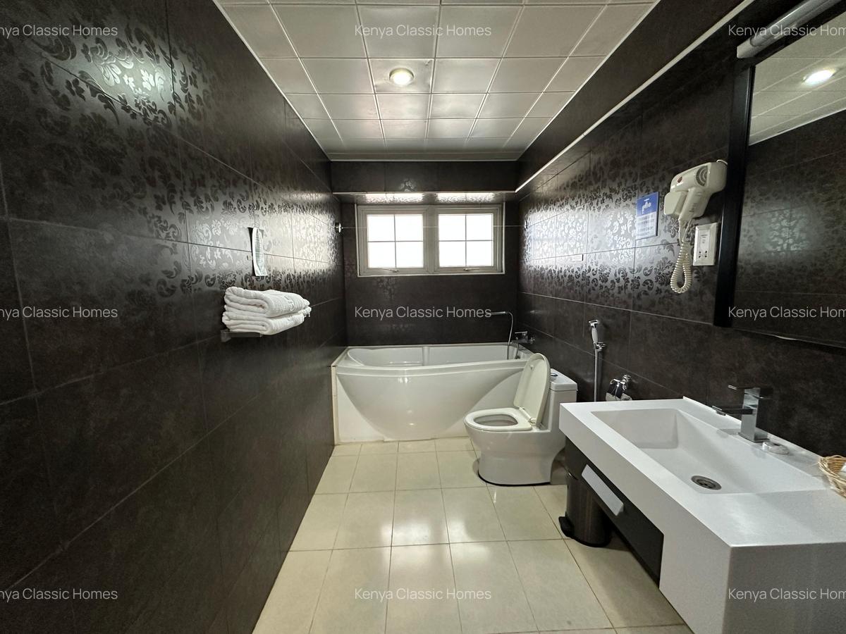 Serviced 2 Bed Apartment with En Suite at Westlands - 8