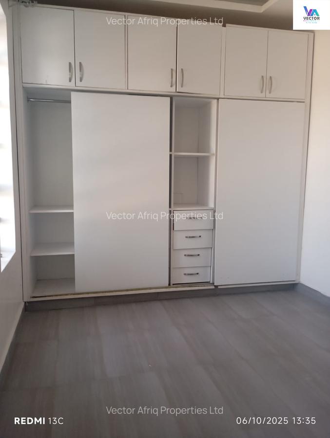 3 Bed Apartment with En Suite in Syokimau - 8