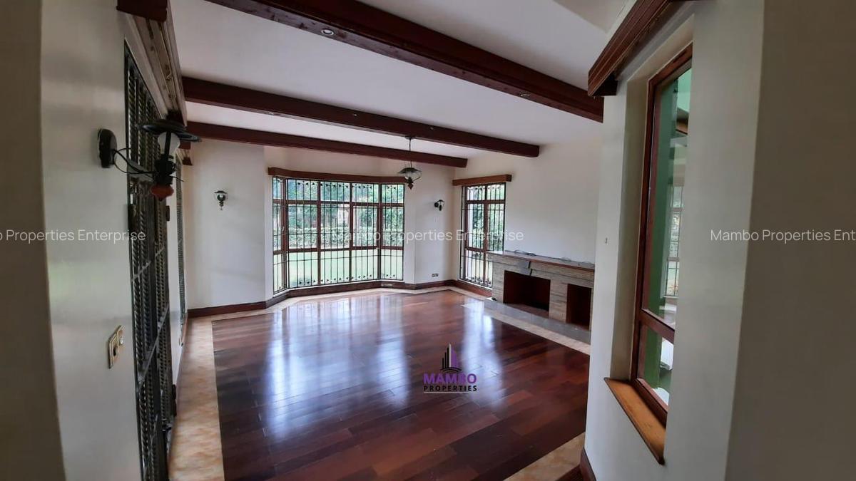 5 Bed Villa with En Suite at Mimosa Rd - 3