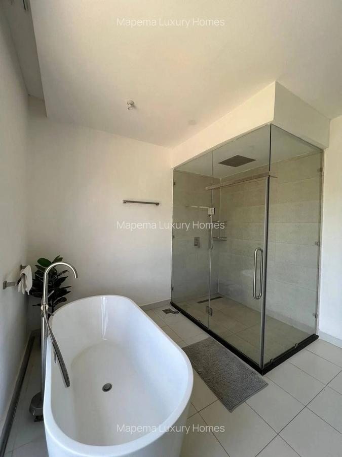 5 Bed House with En Suite at Ololua - 7