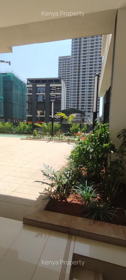 Serviced 1 Bed Apartment with En Suite at Westlands Road - 5
