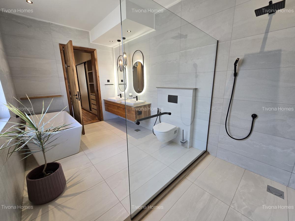 4 Bed Apartment with En Suite in Loresho - 2