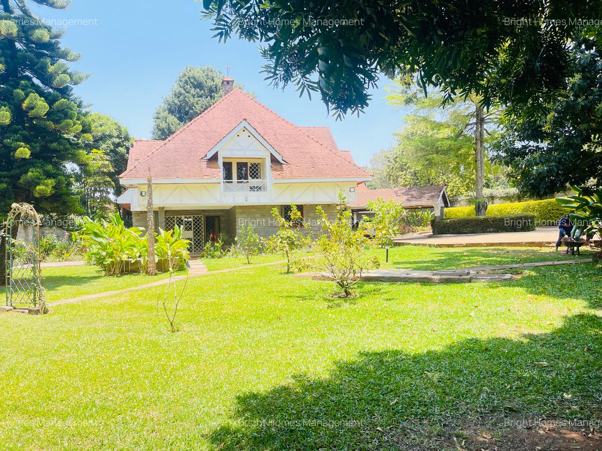 5 Bed Villa with En Suite in Runda - 13