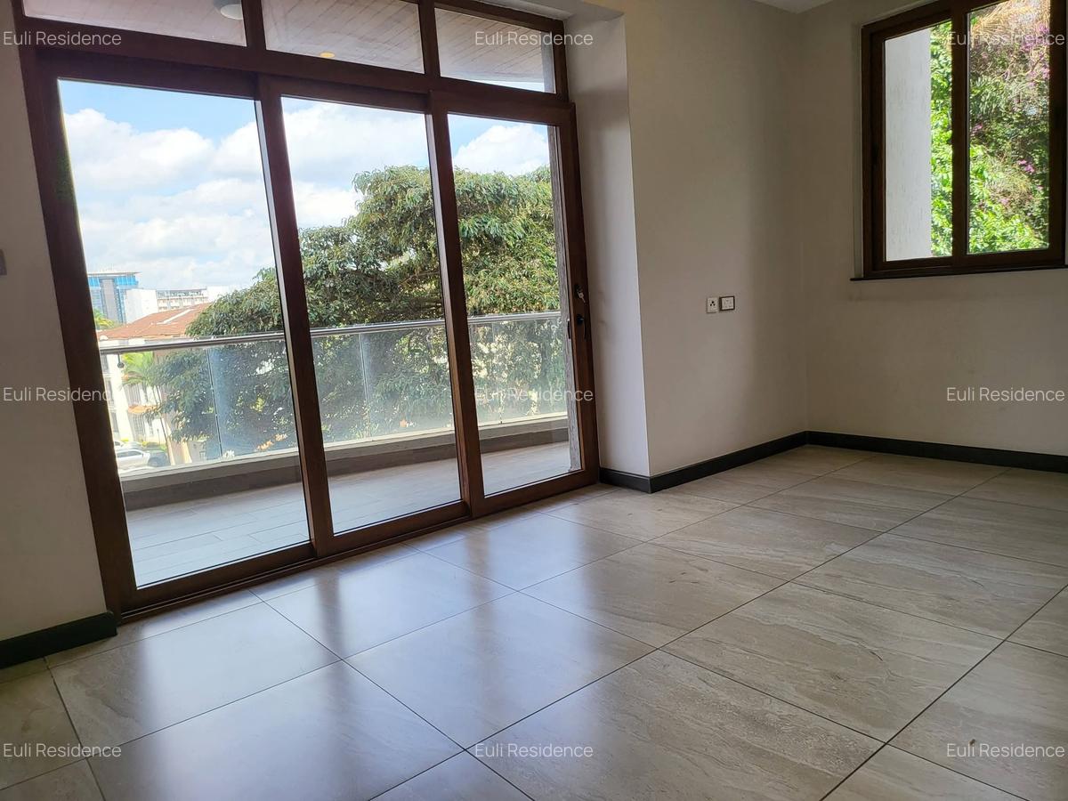 3 Bed Apartment with En Suite at General Mathenge - 13