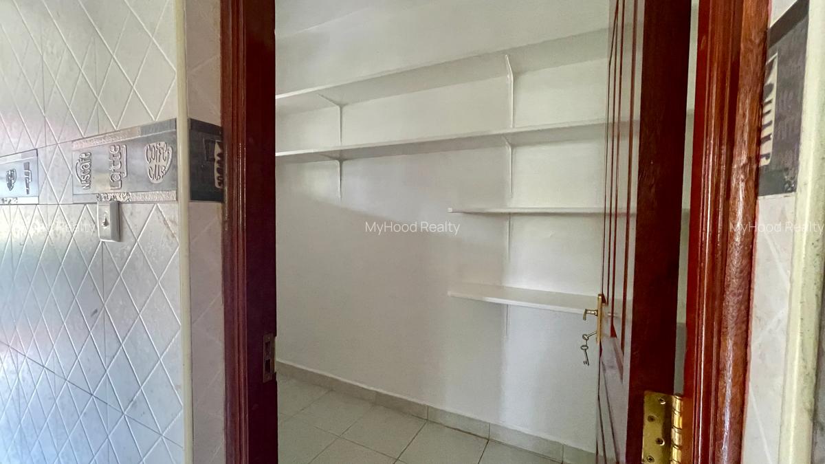 4 Bed House with En Suite in Kitisuru - 6