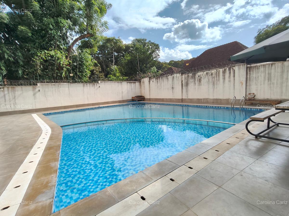 3 Bed Apartment with En Suite in Westlands Area - 2