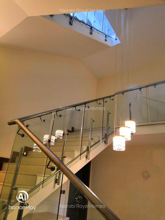 5 Bed Townhouse with En Suite at Lavington Green - 20