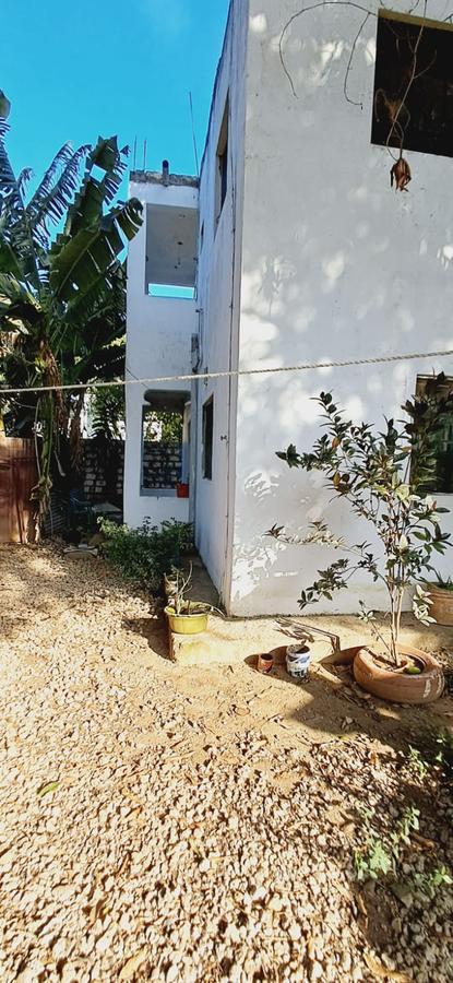 4 Bed House in Malindi - 4