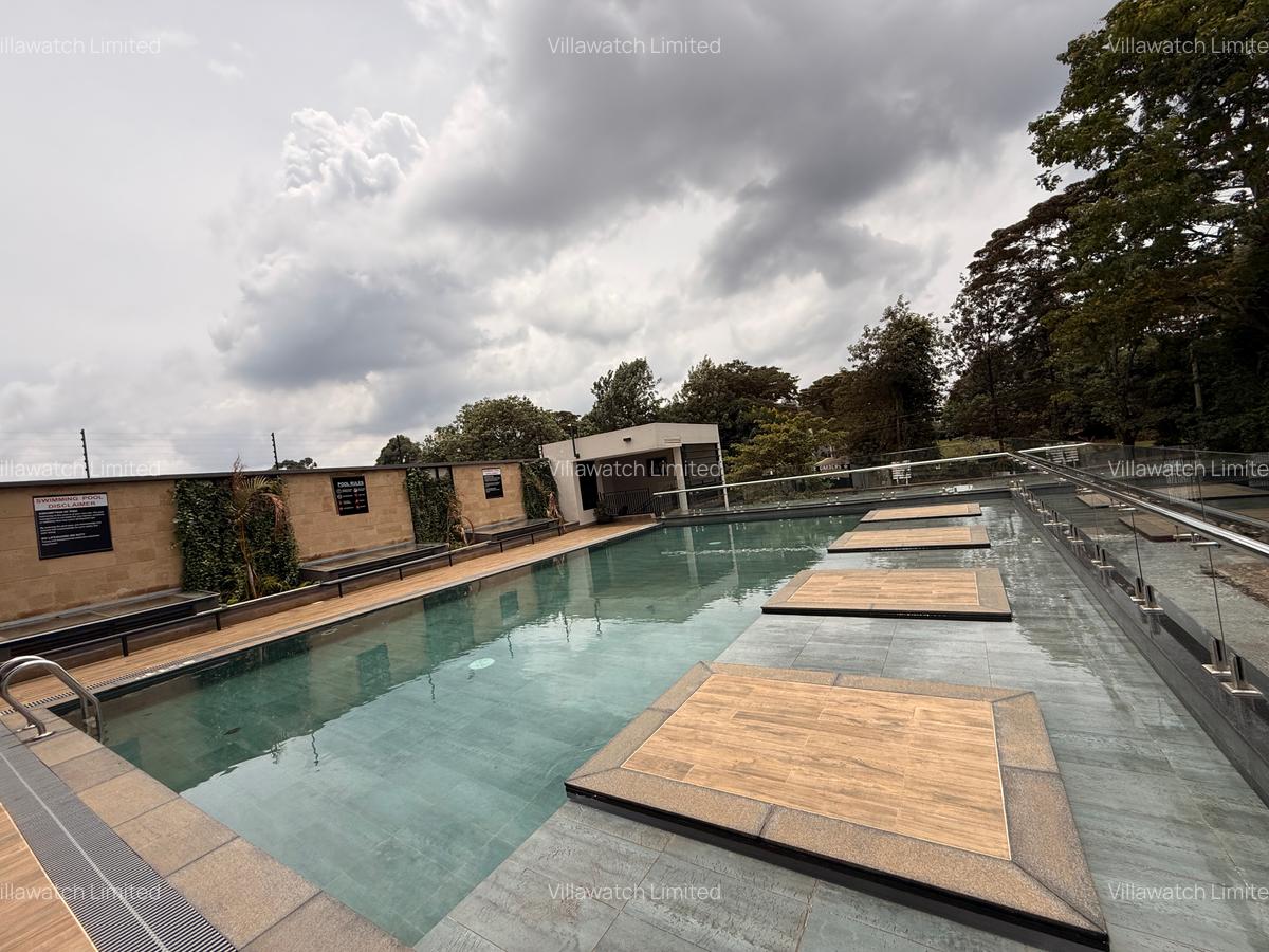 3 Bed Townhouse with En Suite at Runda - 14