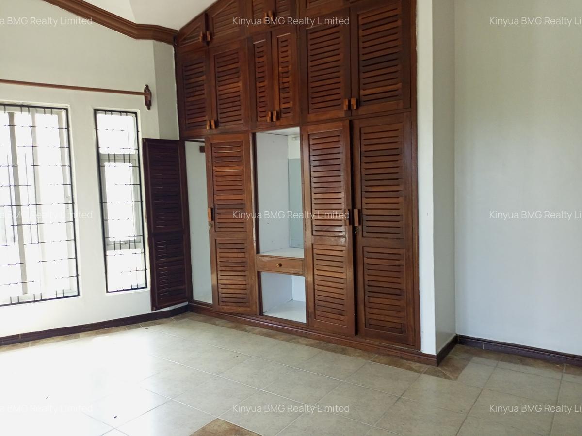 Serviced 3 Bed Apartment with En Suite in Nyali Area - 4