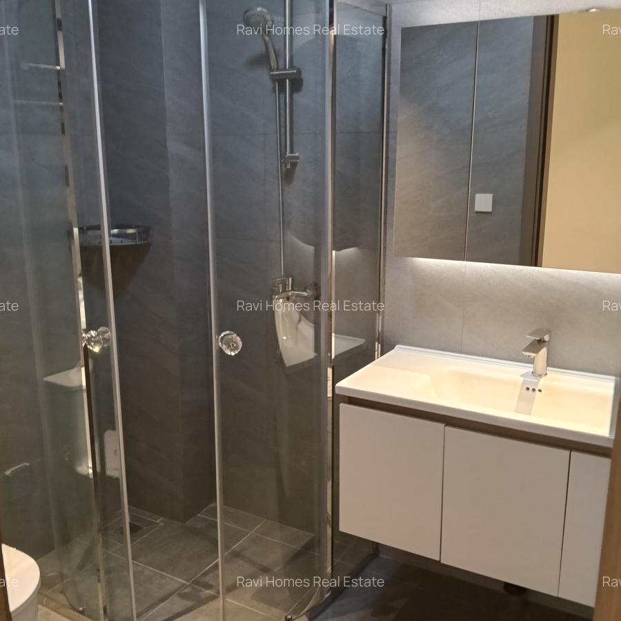 2 Bed Apartment with En Suite in Westlands Area - 11