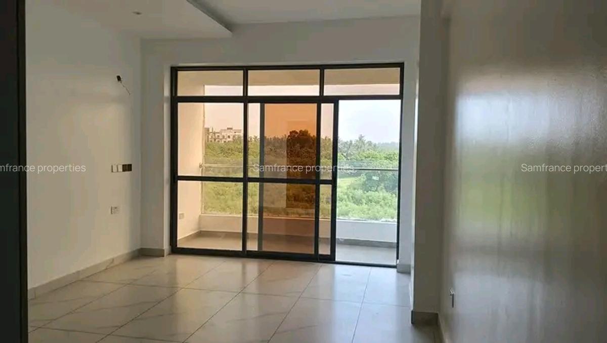 2 Bed Apartment with En Suite at Baobab Road - 5