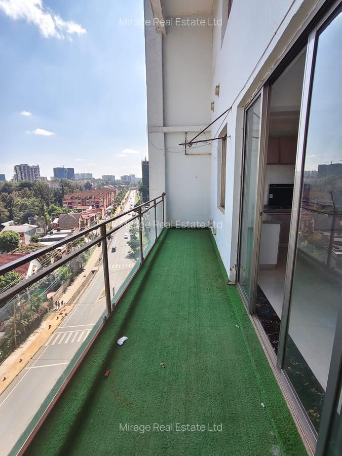 1 Bed Apartment with Swimming Pool in Kileleshwa - 3