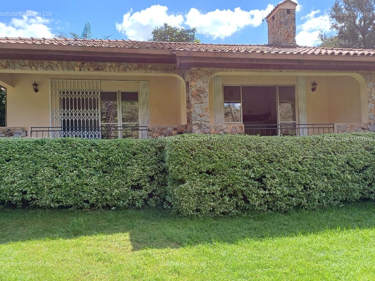 4 Bed Villa with En Suite in Runda - 2