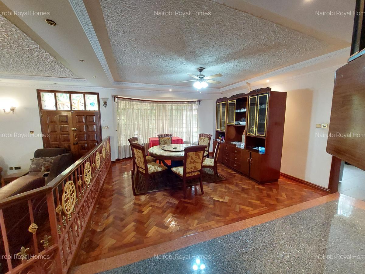 5 Bed House with En Suite at Flem Tree - 7