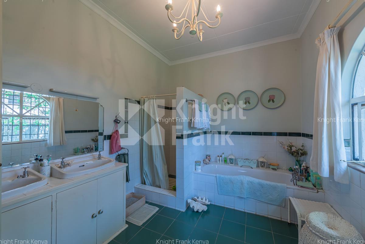 3 Bed House with Garden in Kiambu Road - 8