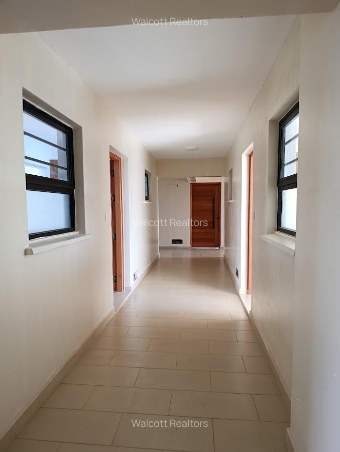 1 Bed Apartment with Lift in Kitisuru - 7