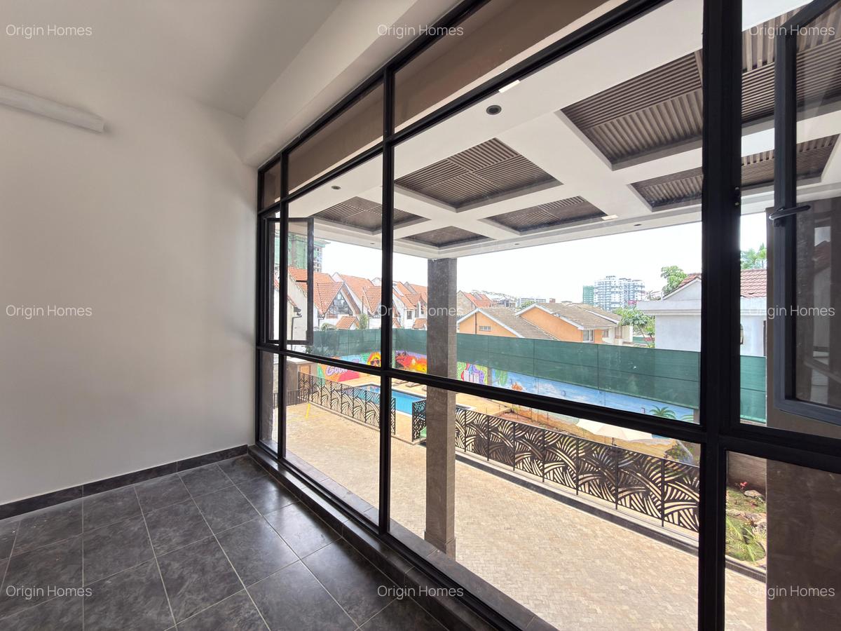 1 Bed Apartment with En Suite at Westlands - 11