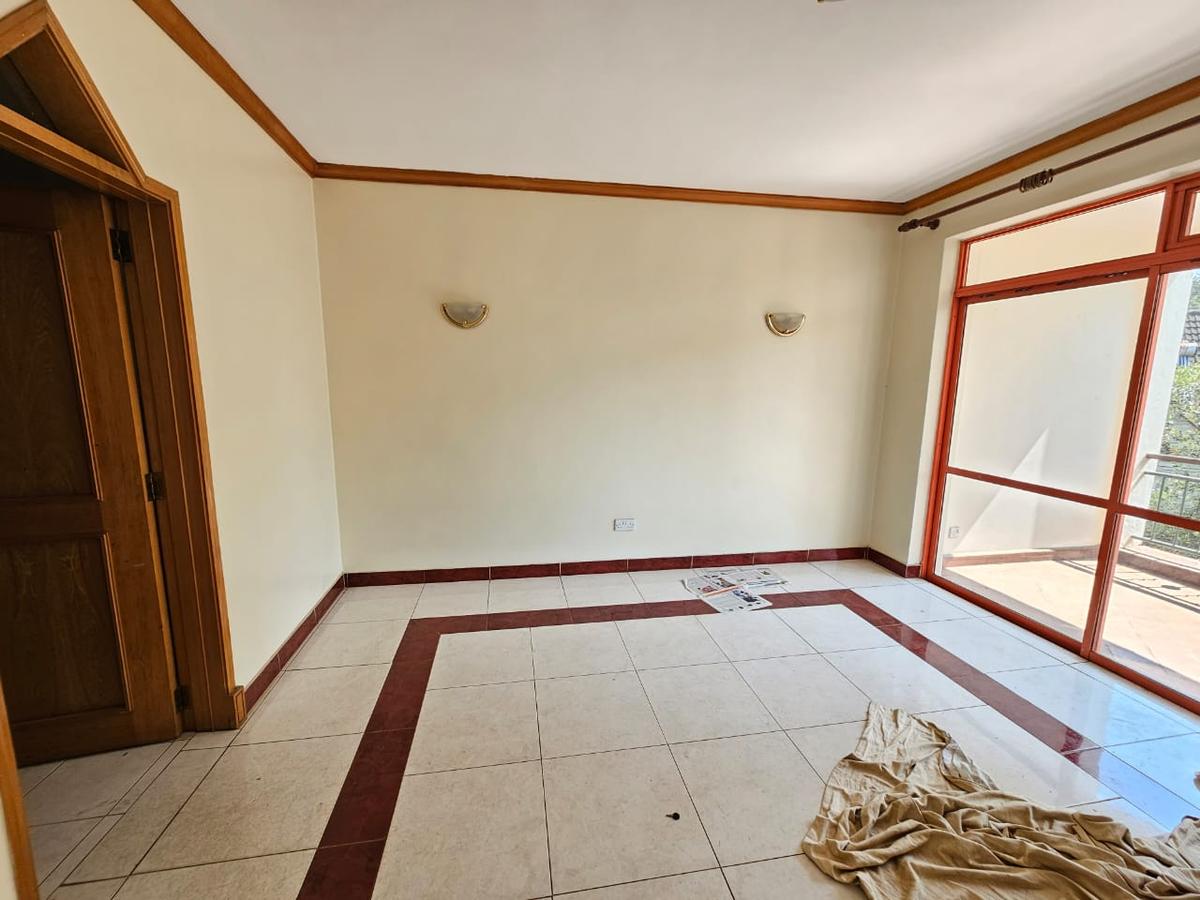 3 Bed Apartment with En Suite in Kileleshwa - 9