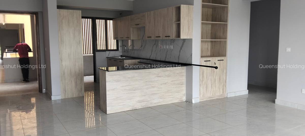 2 Bed Apartment with En Suite in Westlands Area - 1