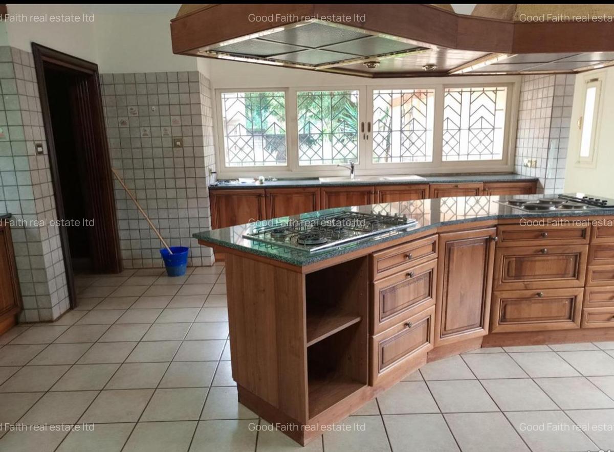 4 Bed House with En Suite in Muthaiga - 5