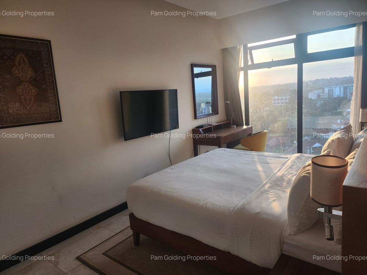 Furnished 2 Bed Apartment with En Suite at Church Road - 8