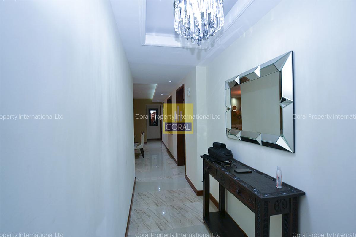 2 Bed Apartment with Swimming Pool in Hurlingham - 2