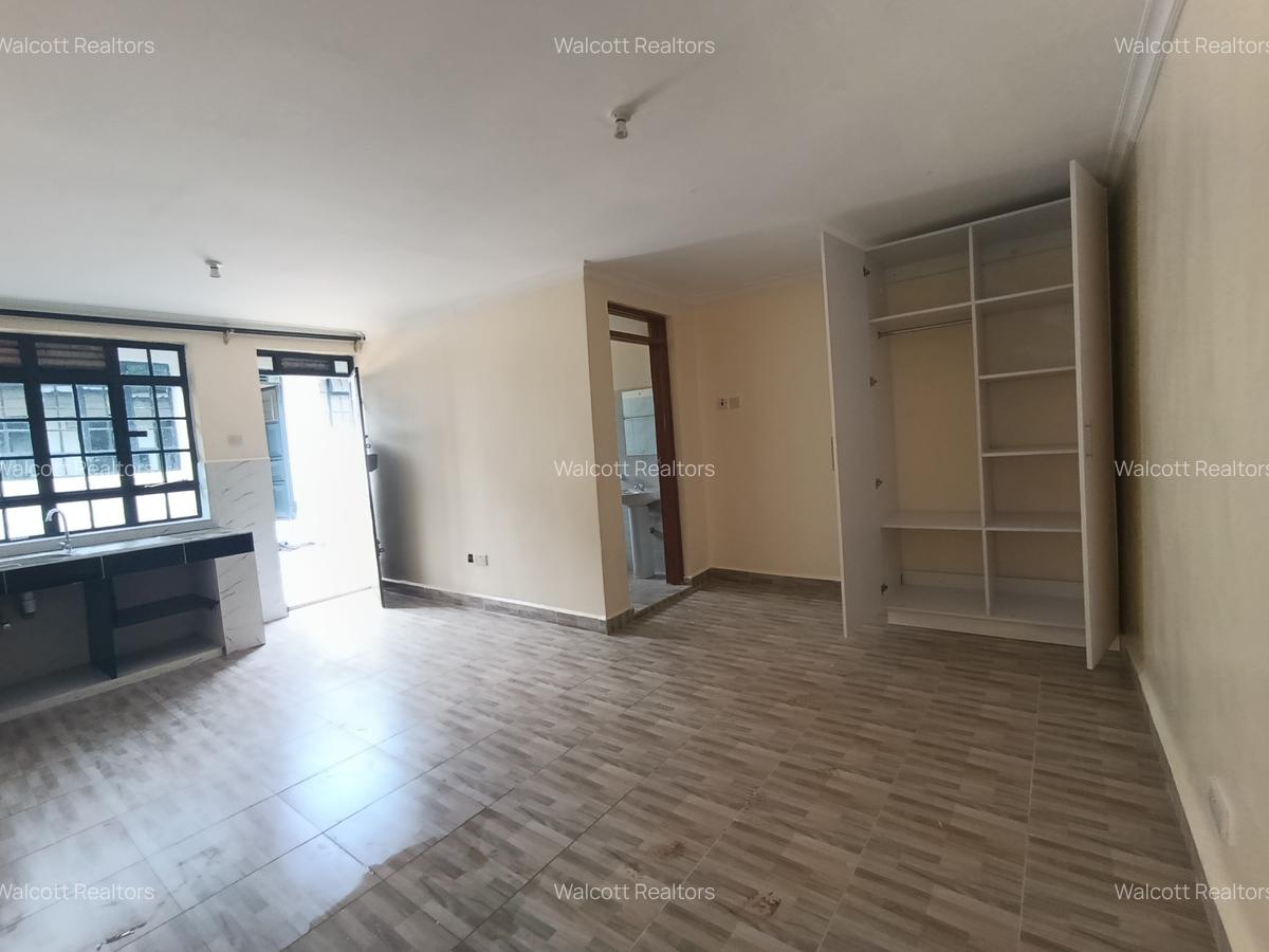 Studio Apartment with Parking at Gitaru - 7