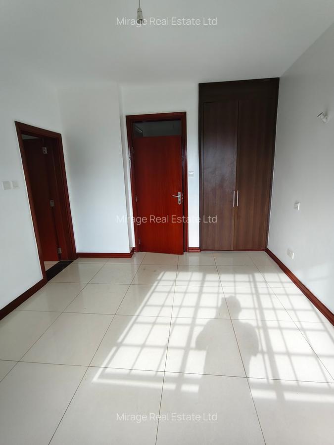 3 Bed Apartment with En Suite in Rhapta Road - 16