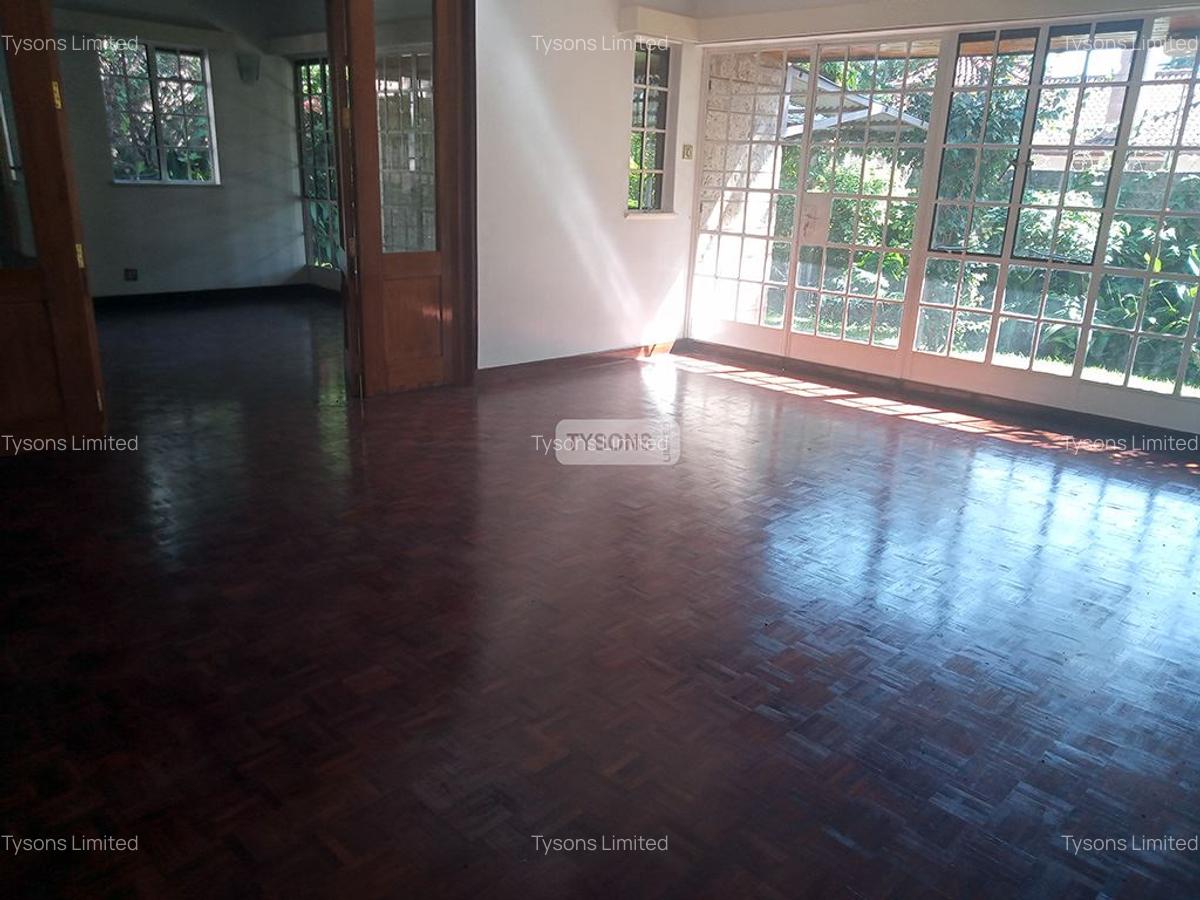 4 Bed Townhouse with En Suite in Muthaiga - 4