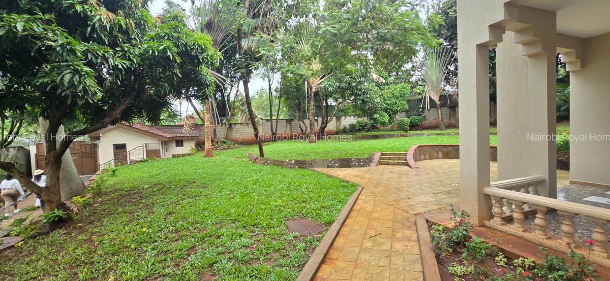 5 Bed House with En Suite at Runda Road - 5