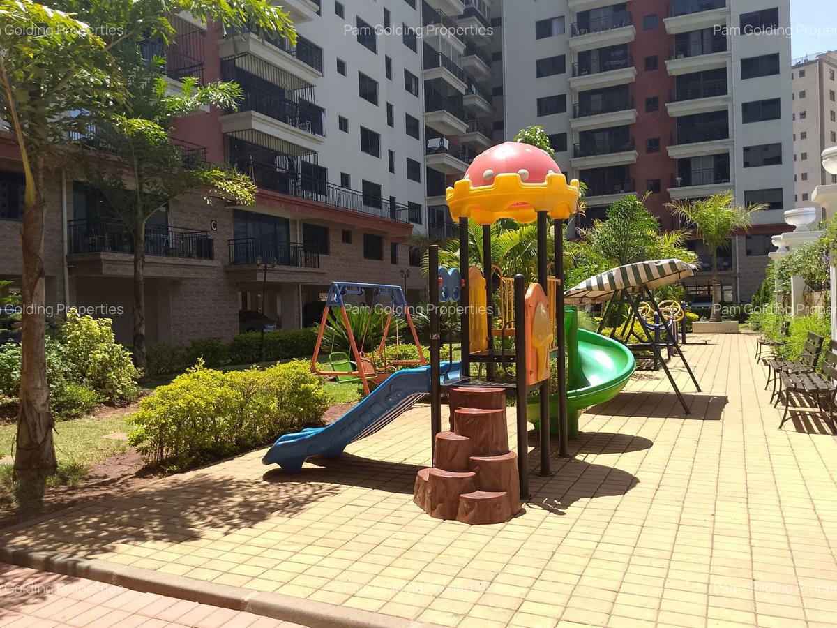 3 Bed Apartment with En Suite in Kilimani - 17